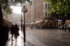 Лондон. Рядом с Leicester square