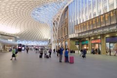 Лондон. Холл вокзала King's Cross