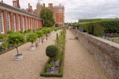 Хэмптон. Сады Hampton Court Palace